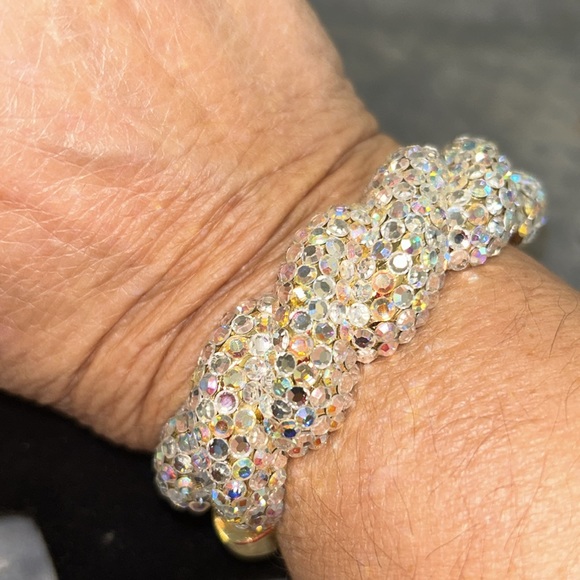 Aurora Borealis Crystal With Gold Rope Style Hinged Bracelet-boutique - Picture 6 of 12